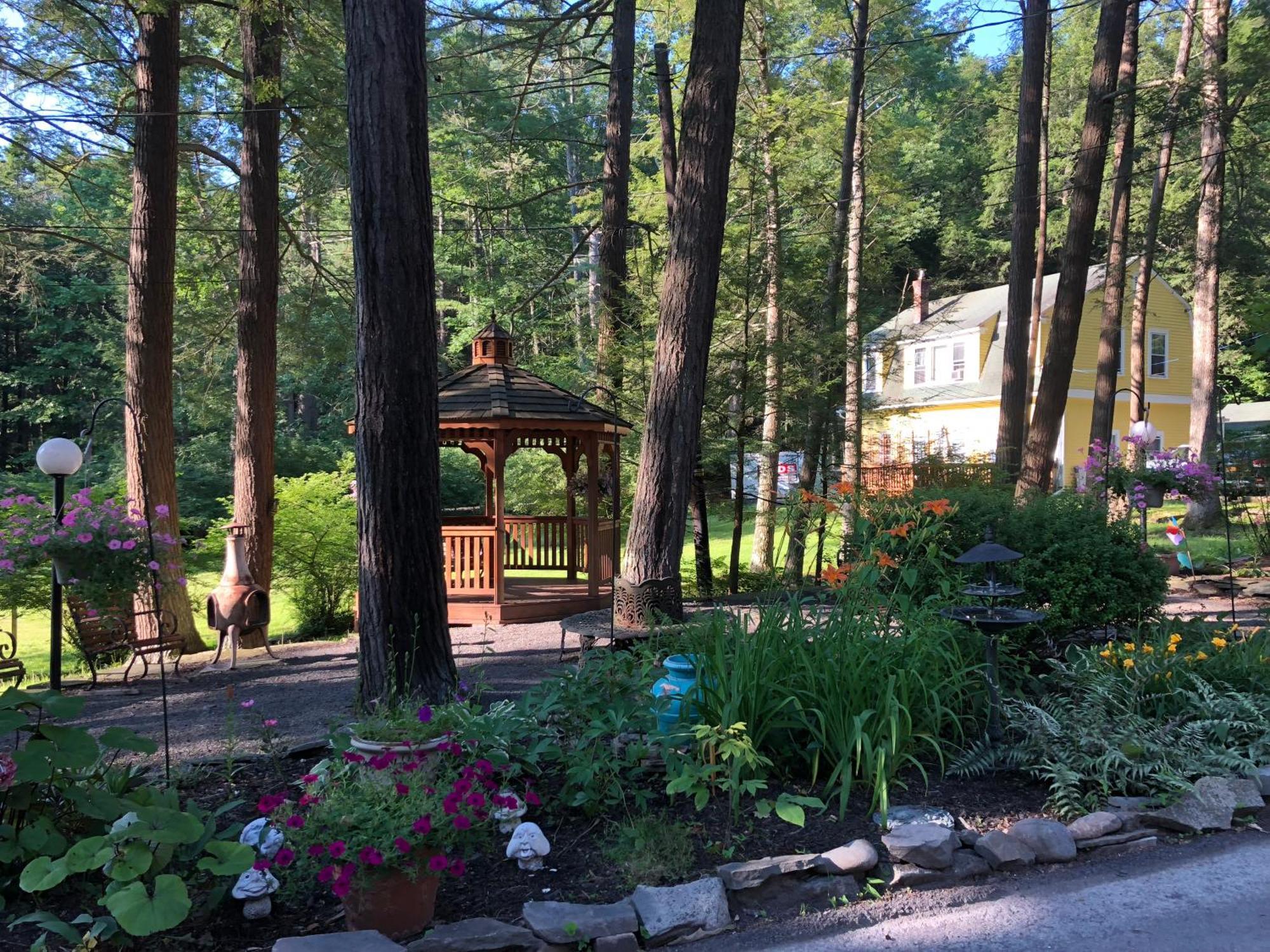 Brookview Manor Inn Canadensis Zewnętrze zdjęcie